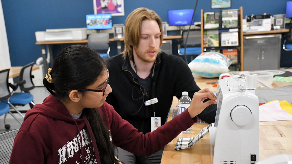 ✨ Calling all teen creatives! Looking to take our makerspace equipment for a spin? Join us for our weekly Teen Maker Drop-in! Tues, May 14 | 3-5pm | Caledon East Branch #Caledon