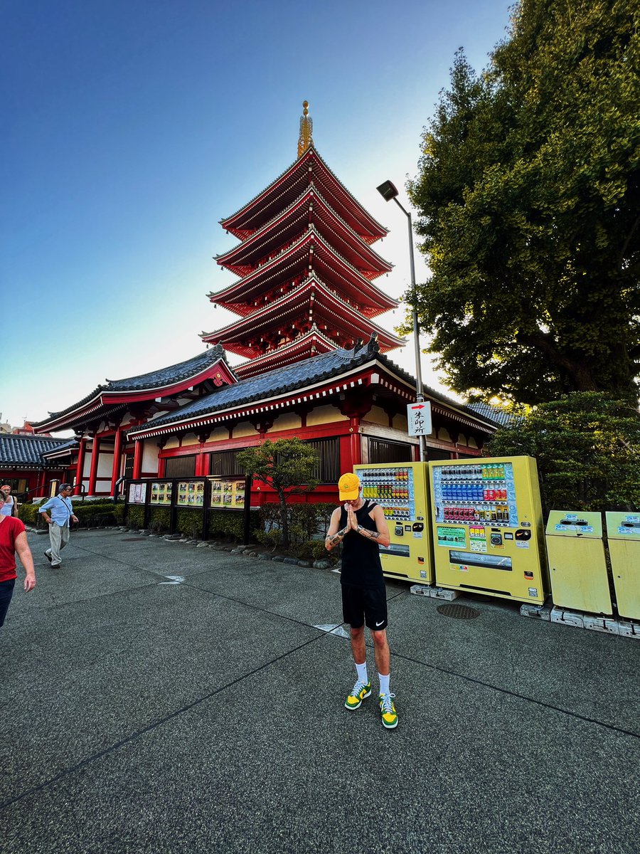 sparkingg tweet media