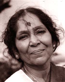 Remembering Padma Vibhushan , Sangita Kalanidhi Smt Thanjavur Balasaraswathi on her 106th birth anniversary today. Bala or Balamma can be rightly referred to as the crown jewel of natyam, an extraordinary exponent of the 20th century classical arts. As a descendant of the