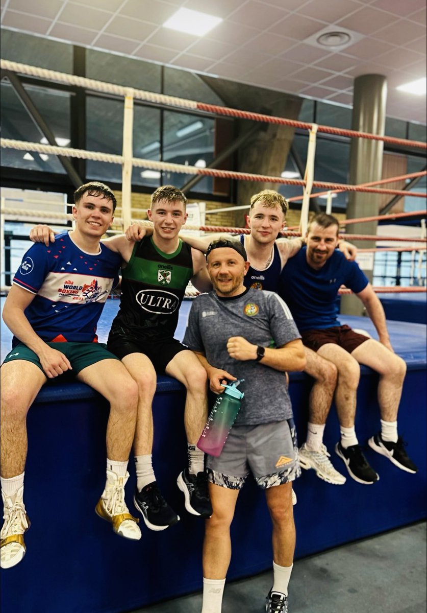 IABABOXING's tweet image. Assisi Day One ✅

12 High Performance boxers, including 6 #teamIreland #paris2024 athletes, have completed the first day of training in a multi-nations camp, hosted by @FPIBoxe
