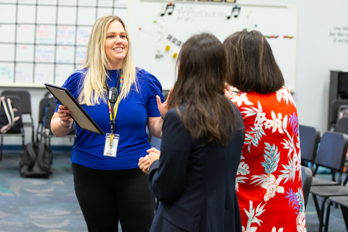 maria_f_vazquez's tweet image. I visited some amazing teachers this past week to share touching letters from former students. The school board and I love reminding teachers about their impact. This is what it&apos;s all about - it&apos;s why we choose education and why we teach. Changing student lives.  #ProjectImpact