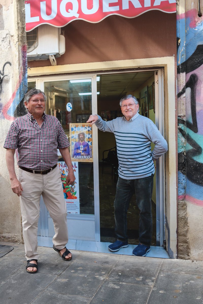 🤩Visita la mayor exposición al aire libre que muestra la esencia de los barrios La Chanca-Pescadería, Casco Histórico Almedina y Centro Ciudad.

📸Hasta diciembre podrás disfrutar de 20 composiciones fotográficas sobre los vecinos y rincones emblemáticos de la zona.

<a href="/aytoalm/">Ayuntamiento de Almería</a>