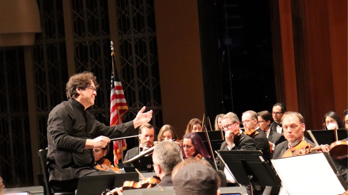 lvphil's tweet photo. Thnx to everyone who joined YOUR #LVPhil for Music Director @DonatoCabrera ’s last performance. We extend our gratitude to him for his passion for the #LVPhil these last 10 years. We also recognize all of our musicians &amp; organist, Paul Jacobs! We look forward to the next season! https://t.co/jLlesTGIAx