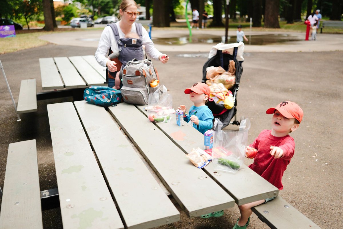 Join us in the movement to #EndSummerHunger! Your support is making a difference for millions of children in the U.S. Find out how you can help pave the way for change: bit.ly/4cEgpnc #NoKidHungry #summermealsforkids ☀️🤝