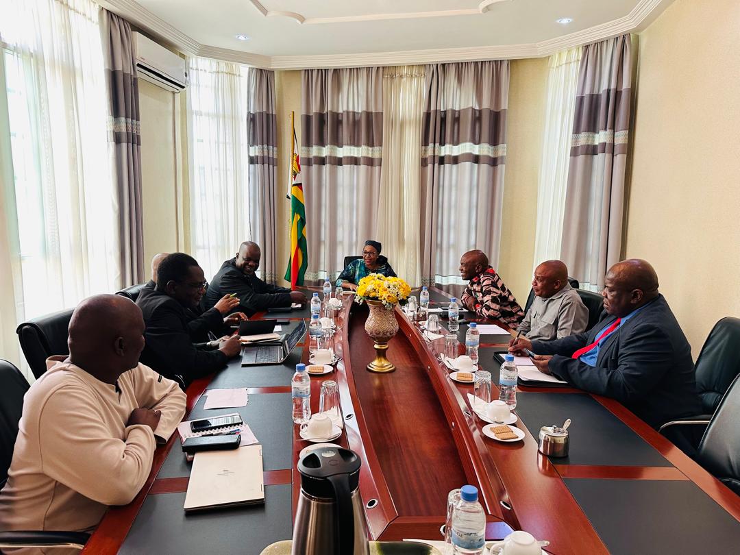 It was a pleasure this morning to welcome our Permanent Secretary Mr S. Masanga and his delegation. They are in Kigali for Education business. About deepening our Zim Rwanda relations in the Education sector. @MoFA_ZW