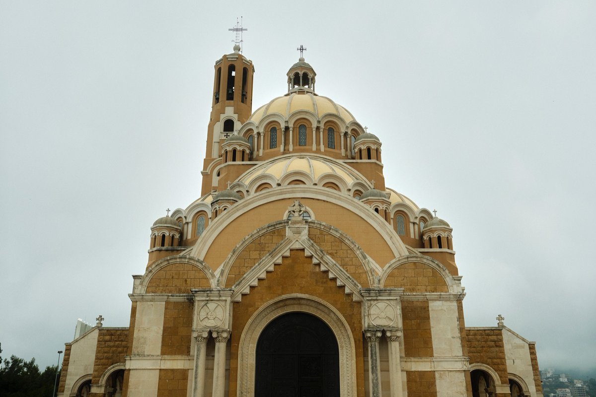 The Melkite Catholic Basilica of Saint Paul in Harissa, Lebanon. 🇱🇧

The basilica was built between 1947 and 1962 by the renowned Armenian-Lebanese architect Mardiros Altounian.