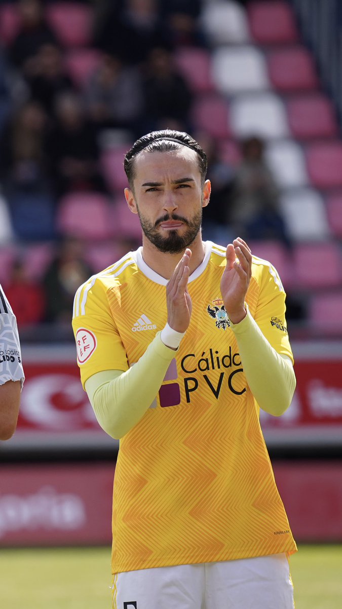 Carlos Daniel (@cddoradop) on Twitter photo Hace unos dรญas terminรณ la temporada. Se hizo sin cumplir el objetivo y antes de lo que ninguno hubiese imaginado. Temporada dura y extraรฑa. Deja un sabor amargo, aun mas sabiendo lo que este club representa. El <a href="/CFTalavera/">CF Talavera de la Reina ๐บ</a> merece mรกs. 23/24 ๐ Hace unos dรญas terminรณ la temporada. Se hizo sin cumplir el objetivo y antes de lo que ninguno hubiese imaginado. Temporada dura y extraรฑa. Deja un sabor amargo, aun mas sabiendo lo que este club representa. El <a href="/CFTalavera/">CF Talavera de la Reina ๐บ</a> merece mรกs. 23/24 ๐
