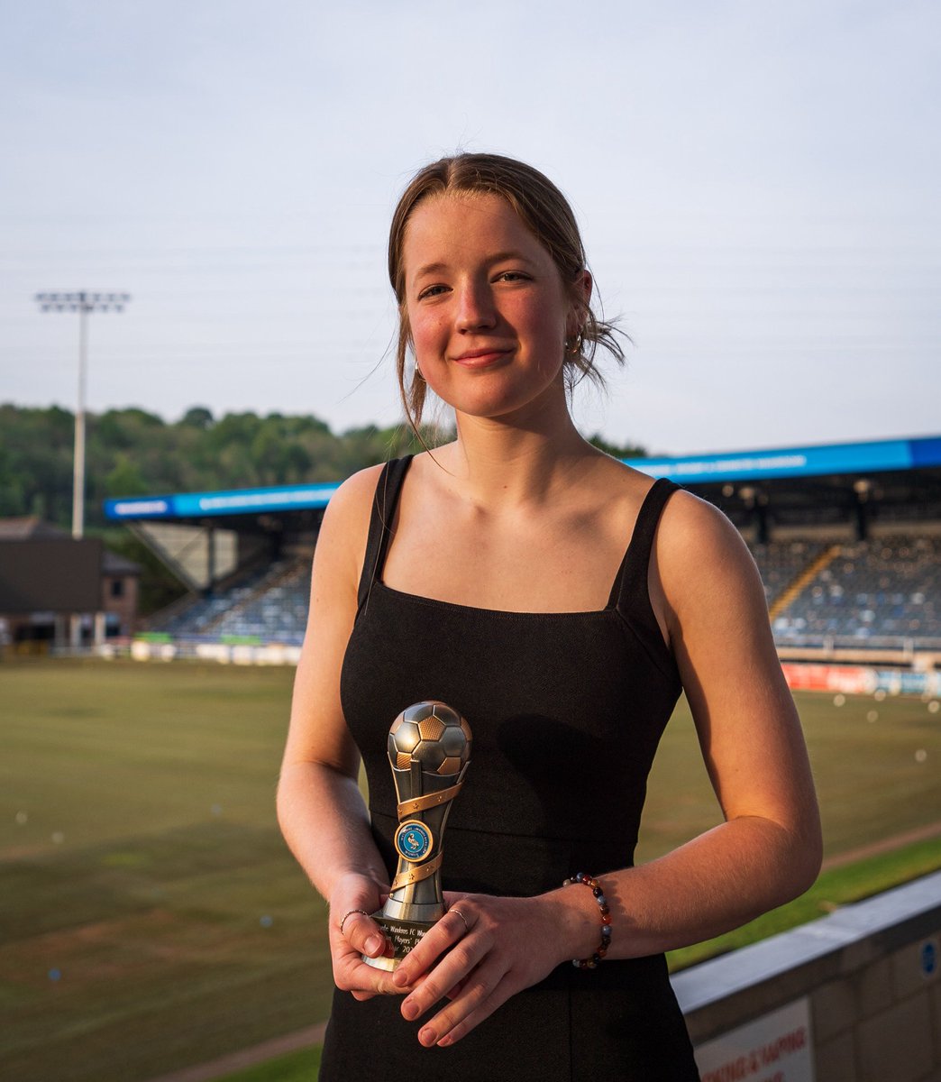 🩵 Players' Player of the Season: Emily McCartney. @WhiteDotSpace | #WycombeWanderers