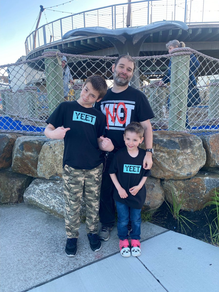dmphilly's tweet photo. This is the end result when you lose a “yeet” bet with your nephew. @WWE @JonathanFatu @JoshFatu #YEET #noyeet https://t.co/ZABWqwNT0K