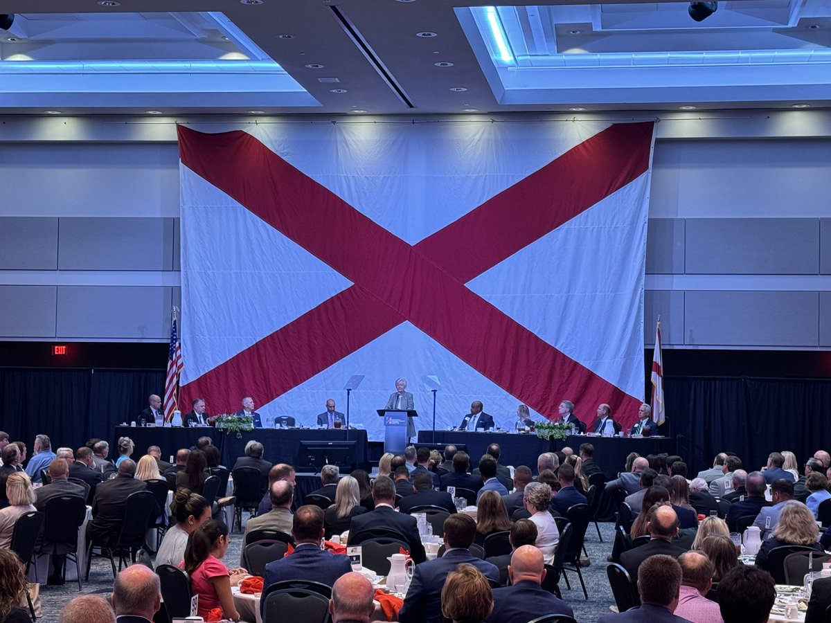 Emily Moessner tweet media