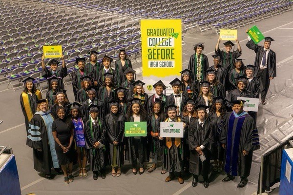 Last Monday, 36 seniors from LaVergne High School in Rutherford County graduated with their associate degree from Motlow State BEFORE graduating high school! Congratulations to these incredible scholars! #GenerationalWealth #rcschools <a href="/LHSintheNews/">LaVergne High School</a> <a href="/rucoschools/">Rutherford County Schools</a> <a href="/DrHatchett_LHS/">Theowauna Hatchett</a>