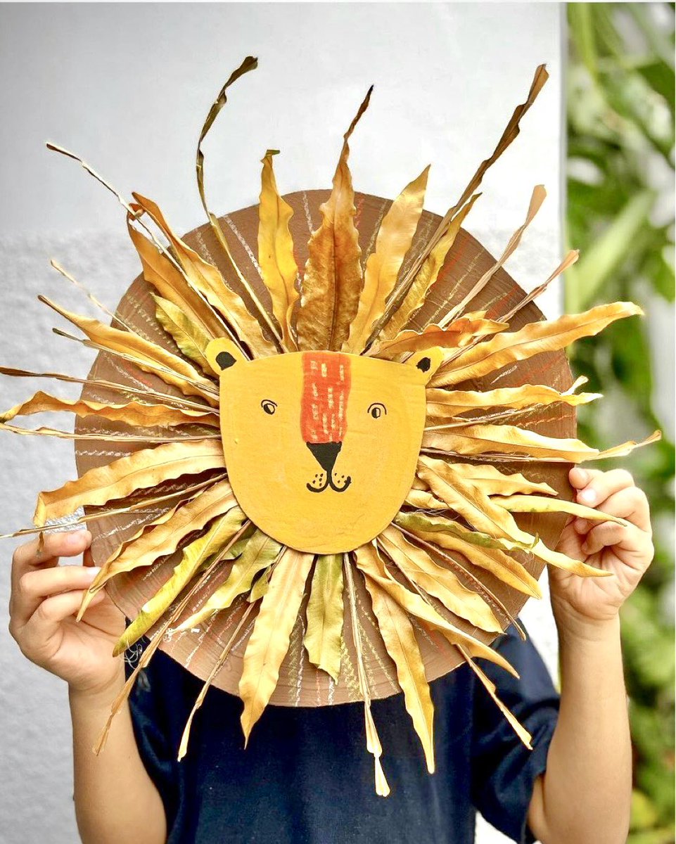 'Almost all creativity requires purposeful play.”
Abraham Maslow

The ‘Leafy Lion’ by reader Javas!

#TheBigBookOfNatureArt #bigbookskidart #NatureArt #recycelcraftcreate #natureTwitter #kidsneednature #kidart
@thamesandhudson