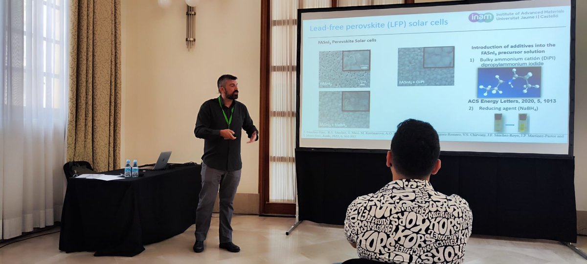 Enjoying #HOPV24, happy to share some of our results on additive engineering to improve the performance of #Sn #perovskite #Solarcells. Thanks to @PalomaresEj for the picture and for his nice talk. @UJIuniversitat @inam_uji