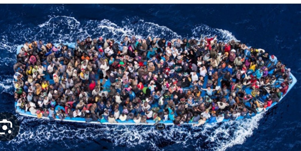 Pourquoi SOS Méditerranée ne ramènent jamais les migrants vers le port de départ après les avoir secourus?! 🤔
C'est pas des humanitaires, c'est des passeurs.
#BFMTV #cnews #vivementle9juin #TPMP #facealinfo