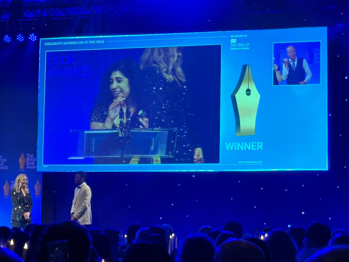 Thank you SO much to @thebookseller and #BritishBookAwards #Nibbies for awarding us Children's Bookshop of the Year! What an honour, and amongst such brilliant bookshop friends 💞