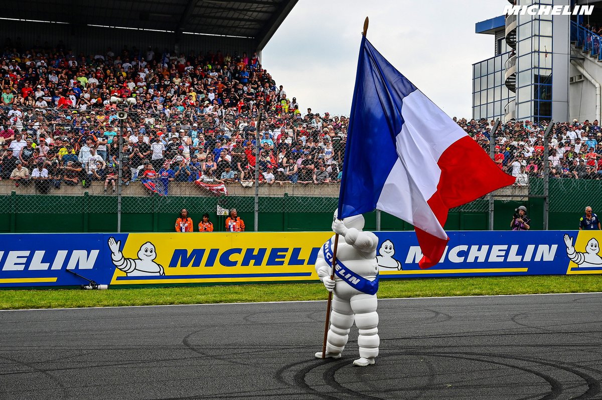 🏁Win a VIP Experience at 24 Hours of Le Mans! 🎁 Join our raffle tomorrow for a chance to enjoy exclusive access, including accommodation, pilots parade, VIP pavilion, luxury buffet, and more! 🚁🏎 Raffle from MAY 14-21. Details on how to enter on our Discord! 🔽🔽 #M3C