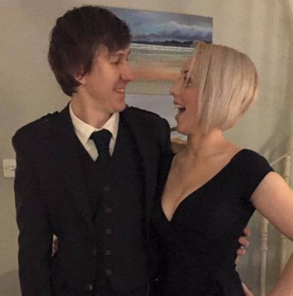 Man behind the viral black and blue dress is in prison after admitting he  tried to strangle his wife.