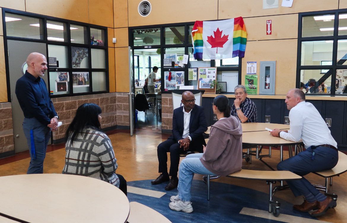 Today, McMath Secondary welcomed Superintendent Usih and Trustee Hamaguchi. The visit beautifully showcased the dedication of our staff and the passion of our students. @UsihChristopher @RAMcMath