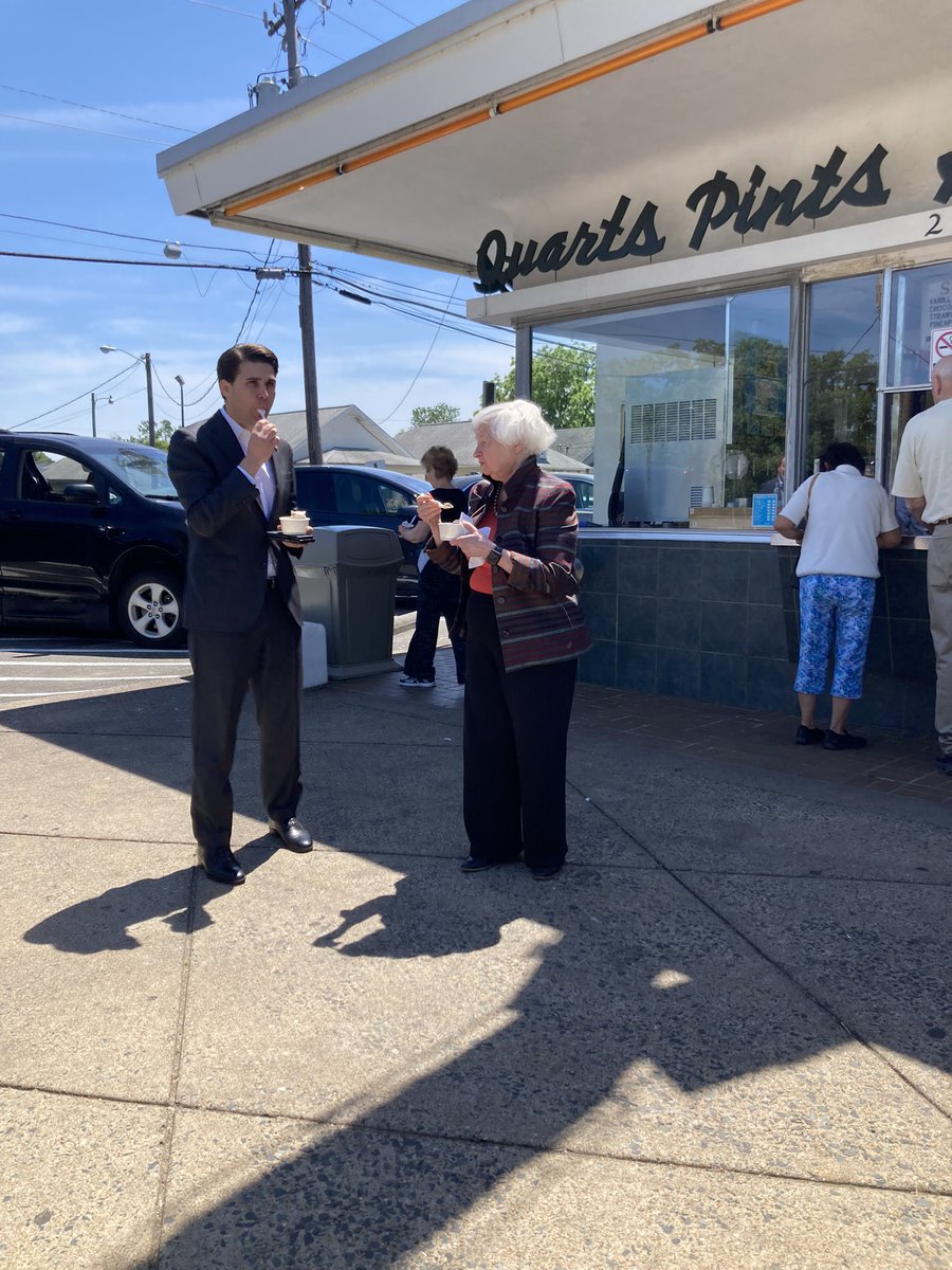 Before leaving Fredericksburg, the Treasury Secretary crushes a hot dog with slaw at Mason-Dixon Cafe and washes it down with a chocolate soft serve at Carl’s Ice Cream Shop.