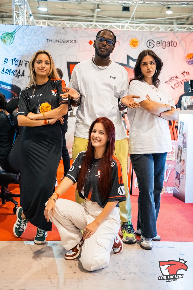 Fantastic Four 😎

#ftwesports #ftwarmy #ftwstreams #OMENFTW #CHUPACHUPSFTW #THUNDERX3FTW