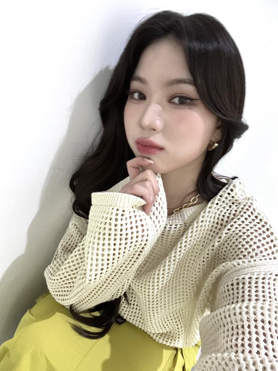 아이사! tweet media