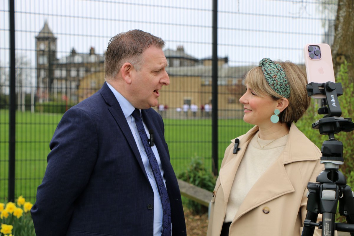 Ad - Curious to discover what goes on at @Ashvillecollege Prep School or Early Years for yourself, just like I did? 
 
Everyone's welcome to their upcoming Open Doors event on Wednesday 22 May from 9.00am – 12.00pm. 
 
Simply register to save your space buff.ly/4bk5T3h