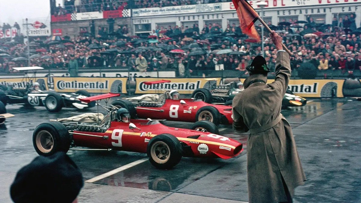 🇩🇪 GP // Nürburgring 🏁 1968 What a beautiful picture 💚