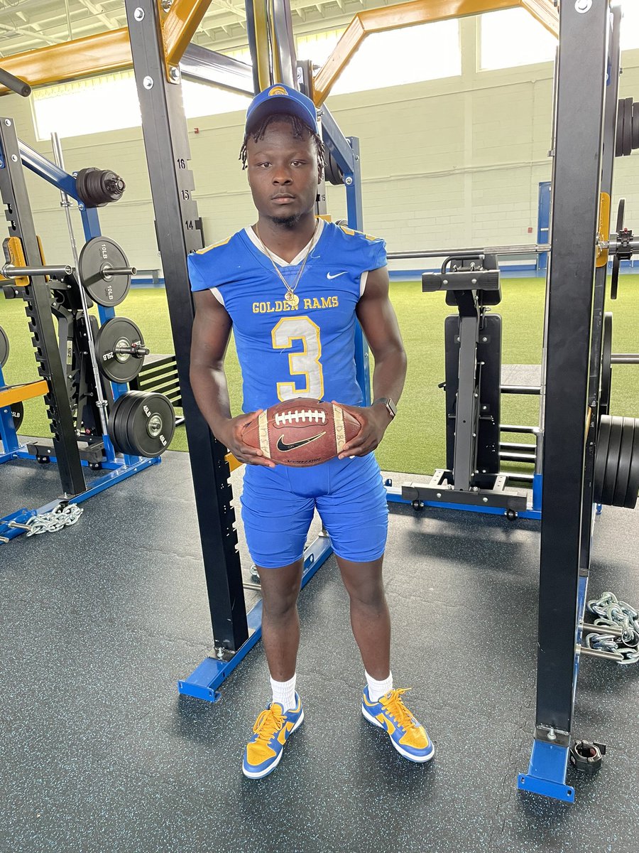 Akil Lampley tweet media