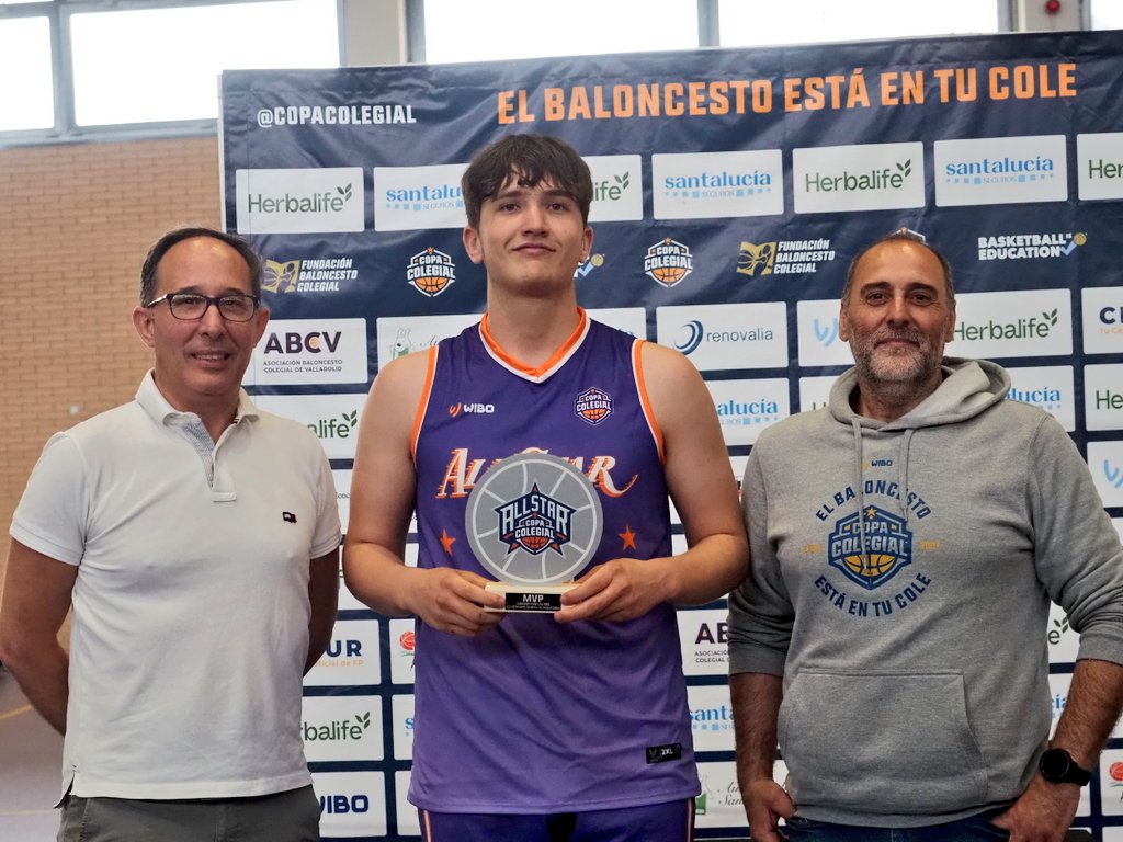 CColegial Valladolid tweet media