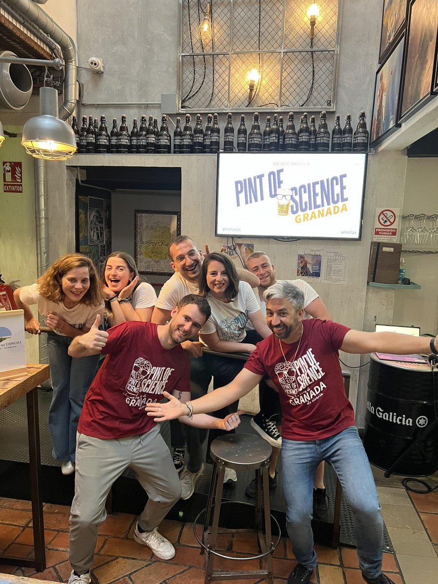 lasinsombrero's tweet photo. ¡Estamos ready para comenzar! La ciencia para la gente, la ciencia en los bares 🍻
#PINT24GRA #PINT24ESP #PINT24 https://t.co/krjVHfJqho