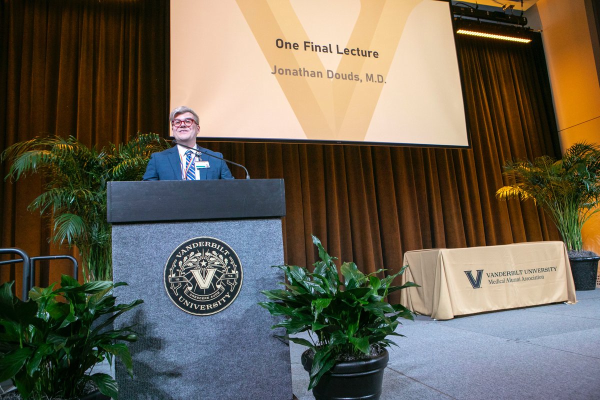 Last week's Almost Alumni Luncheon recognized the contributions of just a few of the incredible faculty members that have supported the graduating M4s' during their time at VUSM. View the full list of faculty awardees: bit.ly/3QIHRqA #VandyMed #MedEd #VU2024
