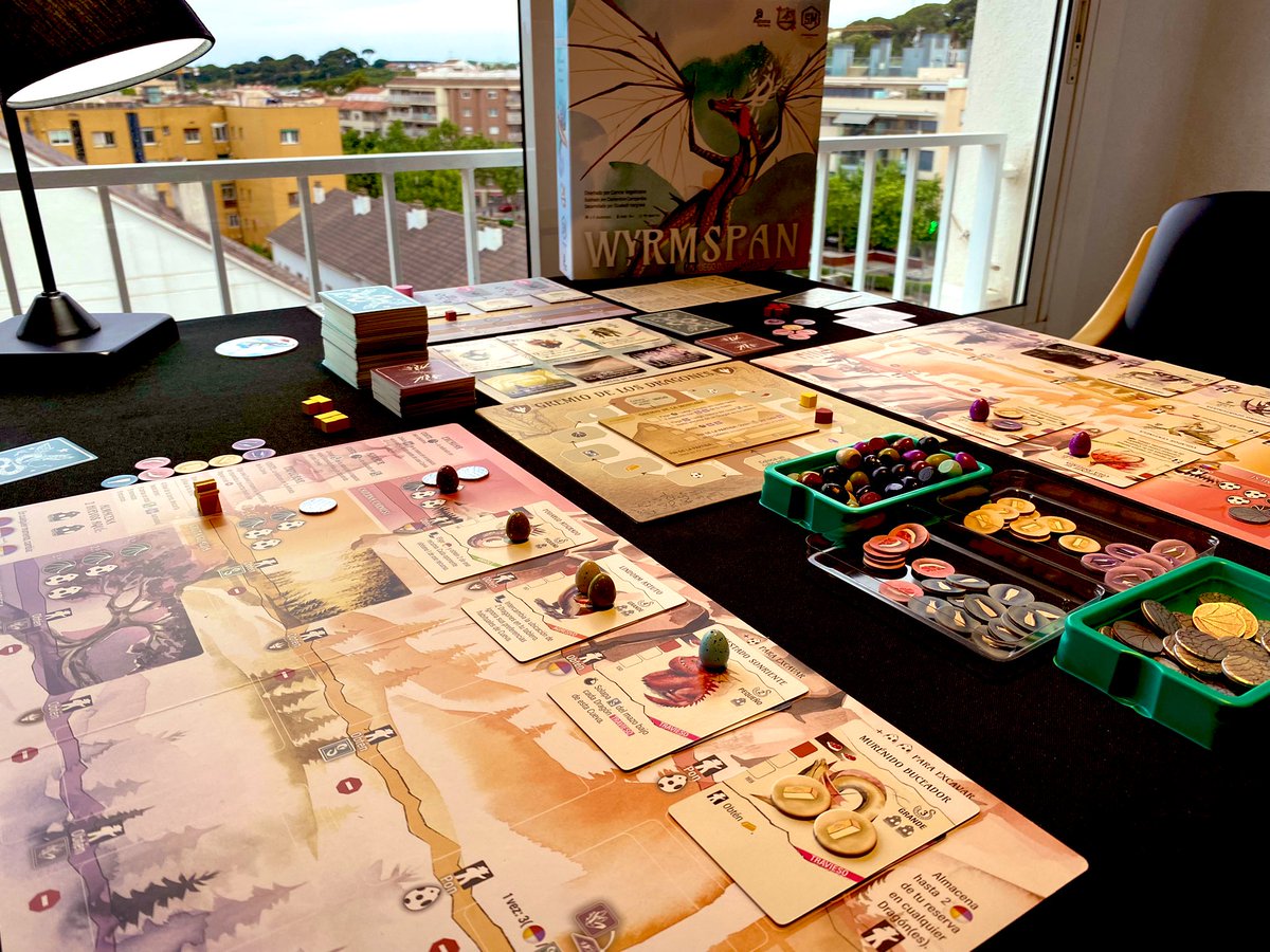 jacodolli's tweet image. Lunes primaveral con doble sesión de @MalditoGamesES #Wyrmspan y #Everdell con #Newleaf a disfrutar !