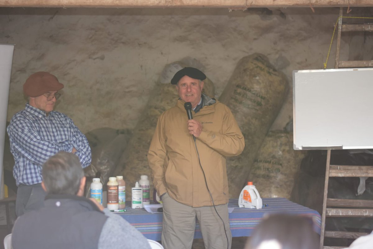 SUL_uy's tweet photo. 🔔 Comenzó la Gira de la Sociedad de Criadores Merilín en el establecimiento Los Paraísos - Zona del Chimango - Salto 🐏 ✅ @merilinuy https://t.co/yF5YtWlm5Z