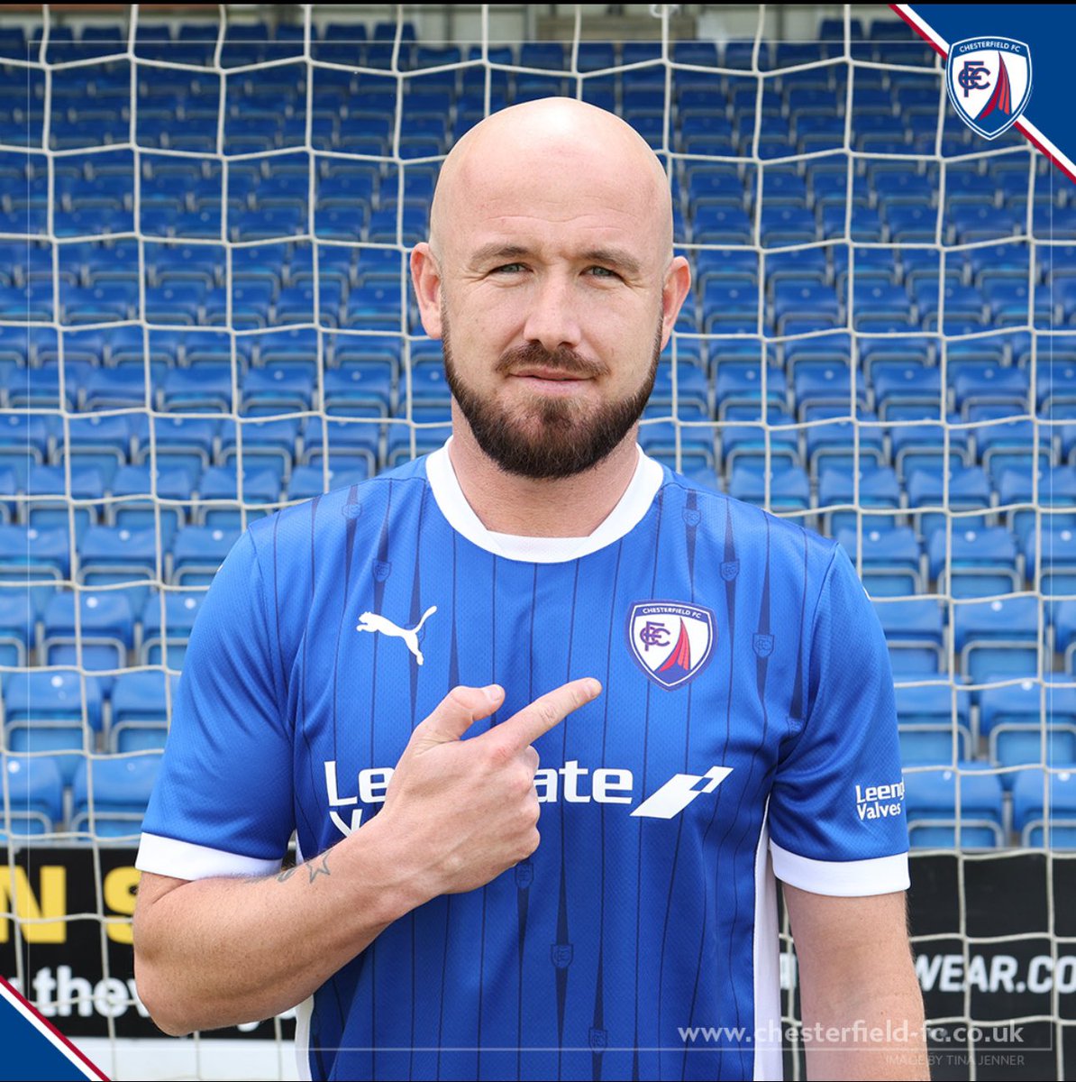 Delighted to sign for @ChesterfieldFC looking forward to working hard with the group to bring more success to the club Up The Spireites (not chezzy) 😂