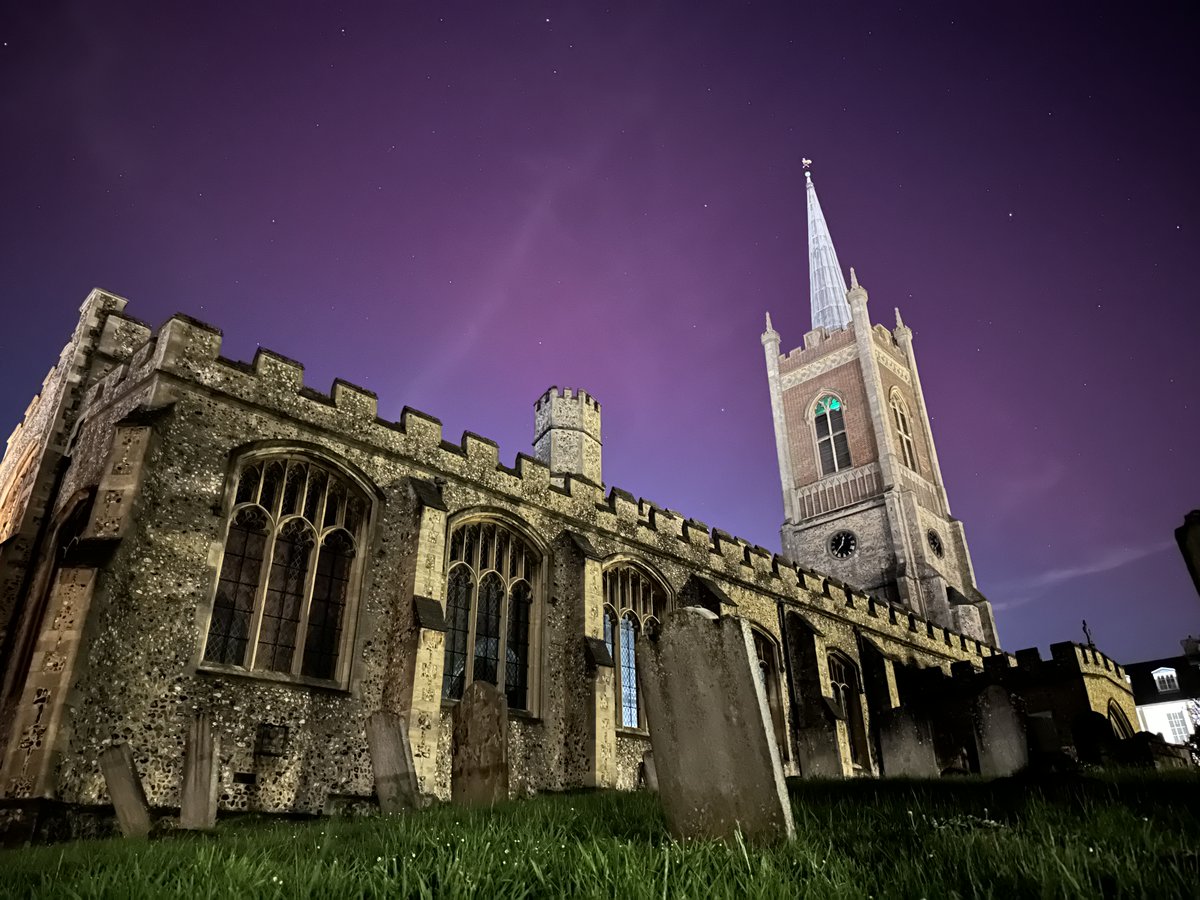 1/3 With the aid of readers' photos - like this one of <a href="/StMikesBS/">St Michael's Church</a> by Tom Drinkwater - we're making this week's Indie a #northernlights souvenir edition. It'll be in the shops after sunrise Wednesday for £1.80.
Alternatively (or additionally), you can pay just 58p a week every...