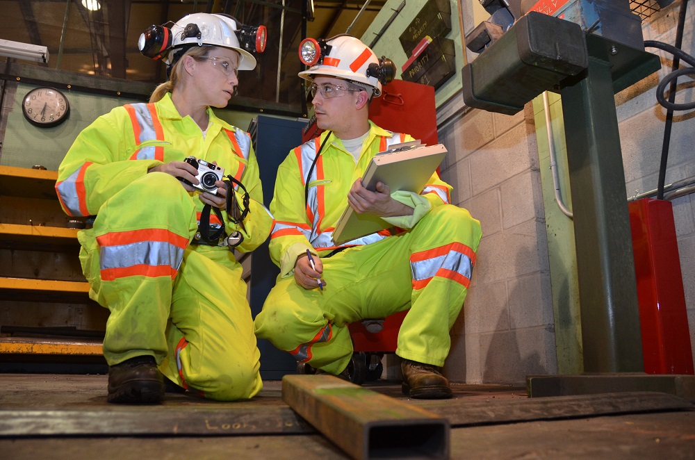 MAY 13-19 National Mining Week. WSN provides workplace health and safety services and resources for Ontario's mining industries, including gold, nickel, and other underground and surface mines bit.ly/49mDubN 

#WorkplaceSafety #Mining #NationalMiningWeek #HealthAndSafety