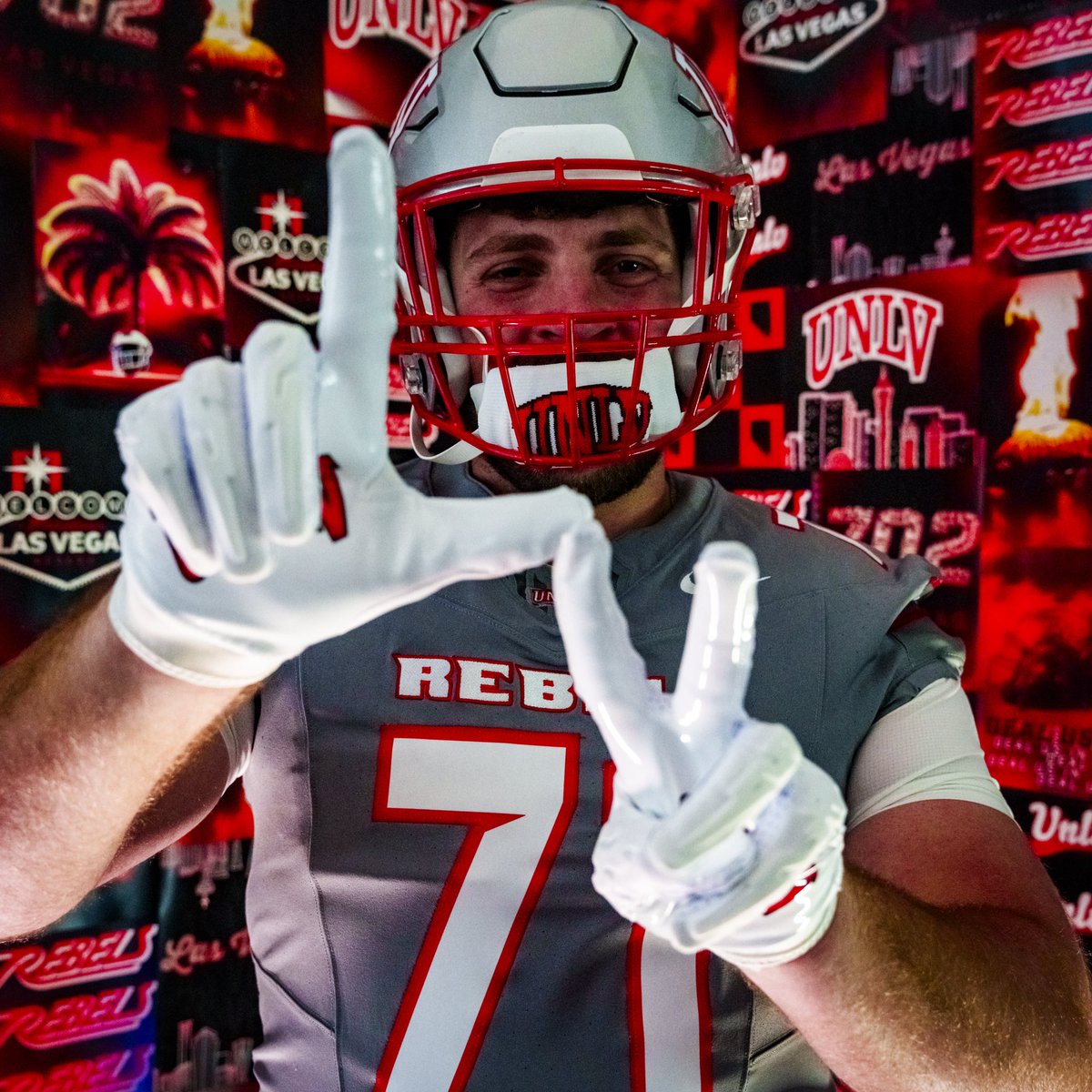 Nicholas Scalise (@scalisenicholas) on Twitter photo After a great OV this weekend, I'm blessed to say I have committed to <a href="/unlvfootball/">UNLV Football</a> !!!! π΄βͺοΈβ£οΈβ οΈ #AGTG After a great OV this weekend, I'm blessed to say I have committed to <a href="/unlvfootball/">UNLV Football</a> !!!! π΄βͺοΈβ£οΈβ οΈ #AGTG