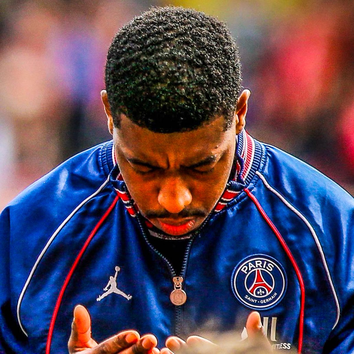 eurofootcom's tweet photo. 🇫🇷🤕 Presnel Kimpembe shows the reality of his most recent injury... 

He suffered an achilles tendon rupture which has kept him out of action for 400+ days. 

The photo is the back of his foot all stitched up. Sending strength to him. ❤️ https://t.co/JeIXS0UOD3