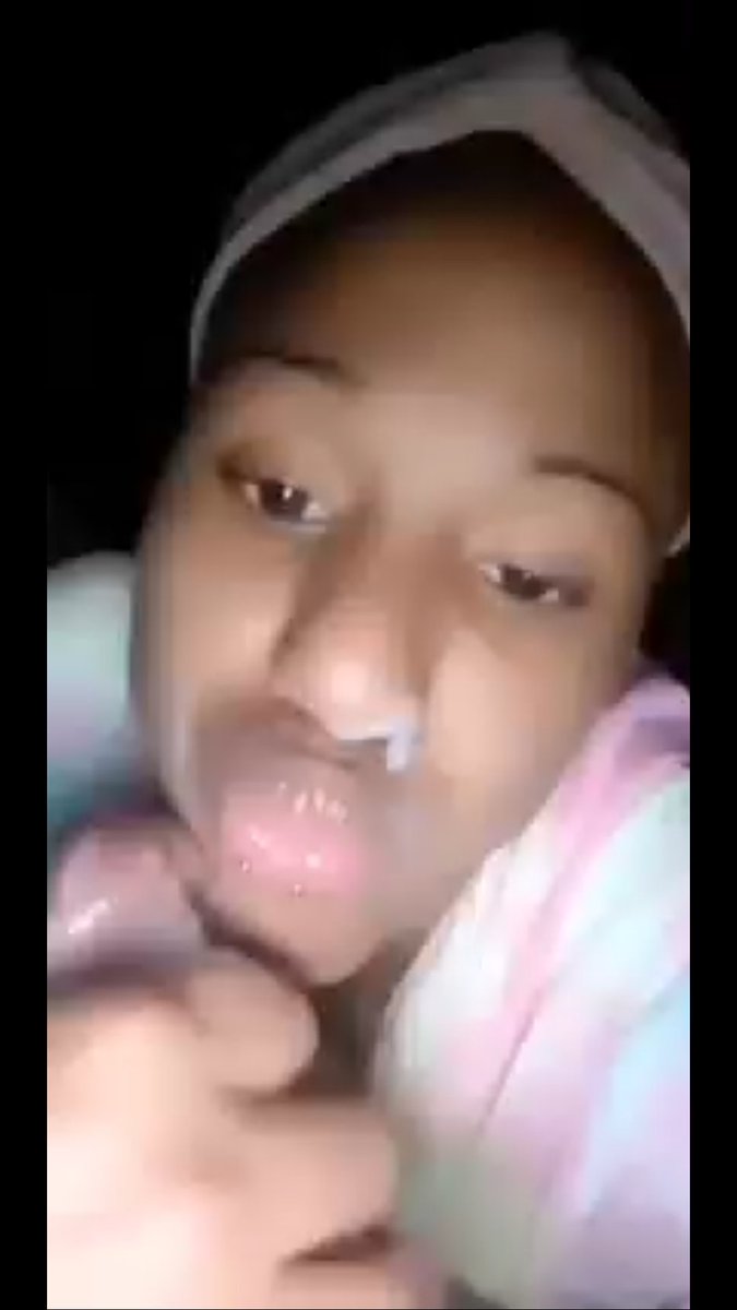 brinthin's tweet photo. I guess this girls should be doing weac how did they get there br**s pierced 
Video in tread https://t.co/fOhWEs0YcO