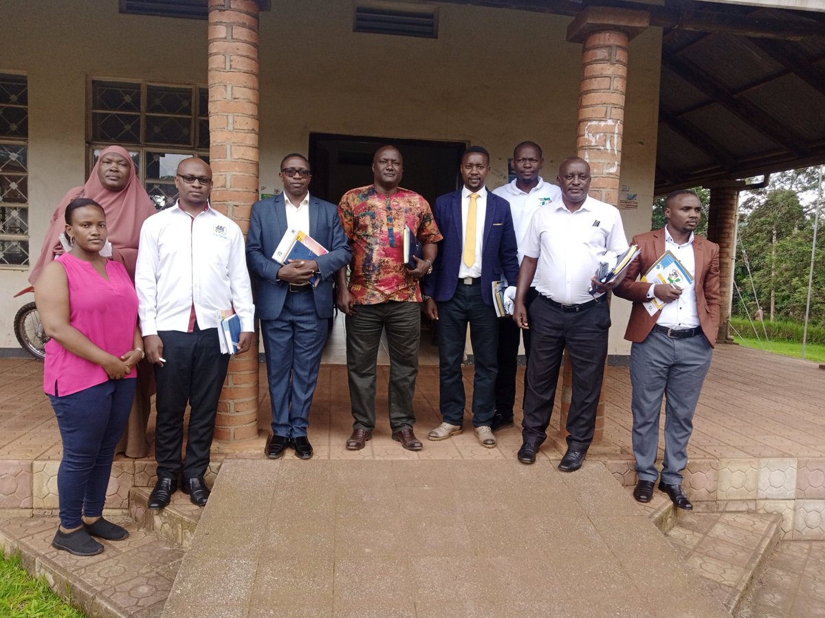 KabaleDistrict's tweet photo. Our District Census Advocacy committee, convened today to get an update on the progress of the census enumeration exercise in the district.
We have 5 days of counting remaining.

#Census2024- It Matters to be Counted. https://t.co/wlzgG8IHgr
