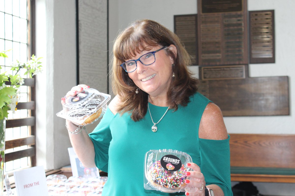 WoosterSchl's tweet photo. Wooster Appreciation Week was a blast! From donuts to ice cream to a blind date with a book, our amazing faculty and staff were celebrated. Special thanks to the Wooster PA for providing treats from Grounds Donut House.
#wearewooster #appreciationweek https://t.co/18CcjREymm
