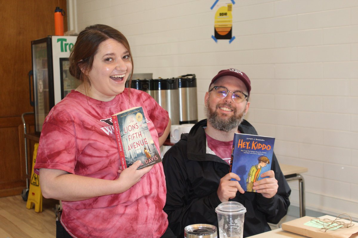 WoosterSchl's tweet photo. Wooster Appreciation Week was a blast! From donuts to ice cream to a blind date with a book, our amazing faculty and staff were celebrated. Special thanks to the Wooster PA for providing treats from Grounds Donut House.
#wearewooster #appreciationweek https://t.co/18CcjREymm
