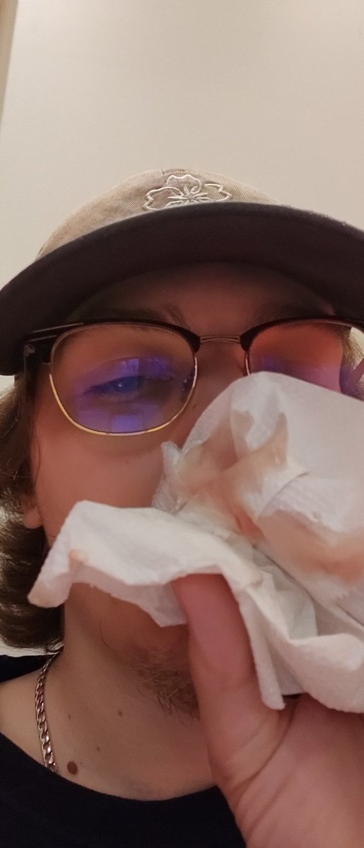 Pookie_Snowman's tweet photo. -2🦷 https://t.co/gjLbaHqpdU
