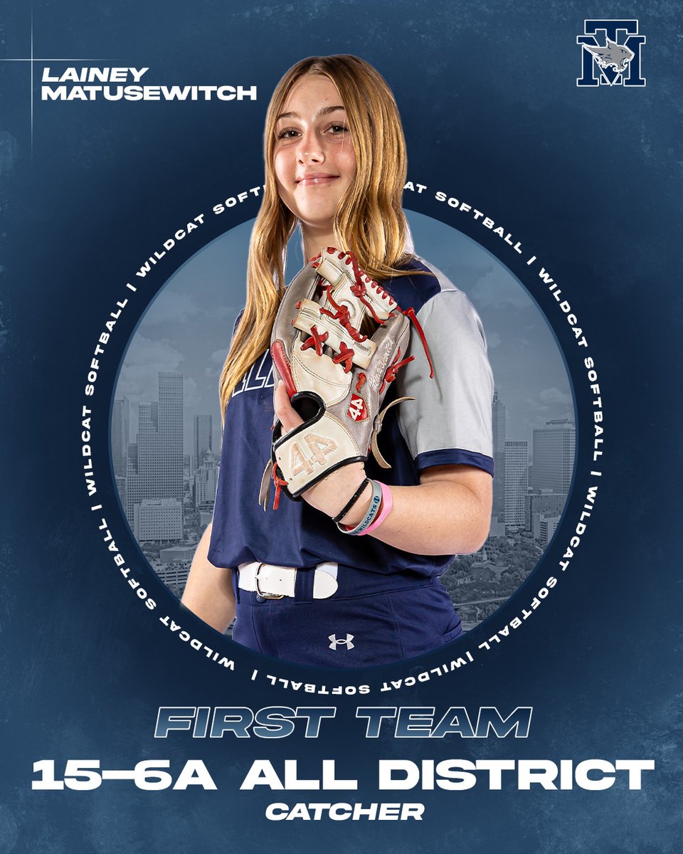 Lainey Matusewitch- 15-6A First Team All District- Catcher.
#BeSomeone
#KeepChasing