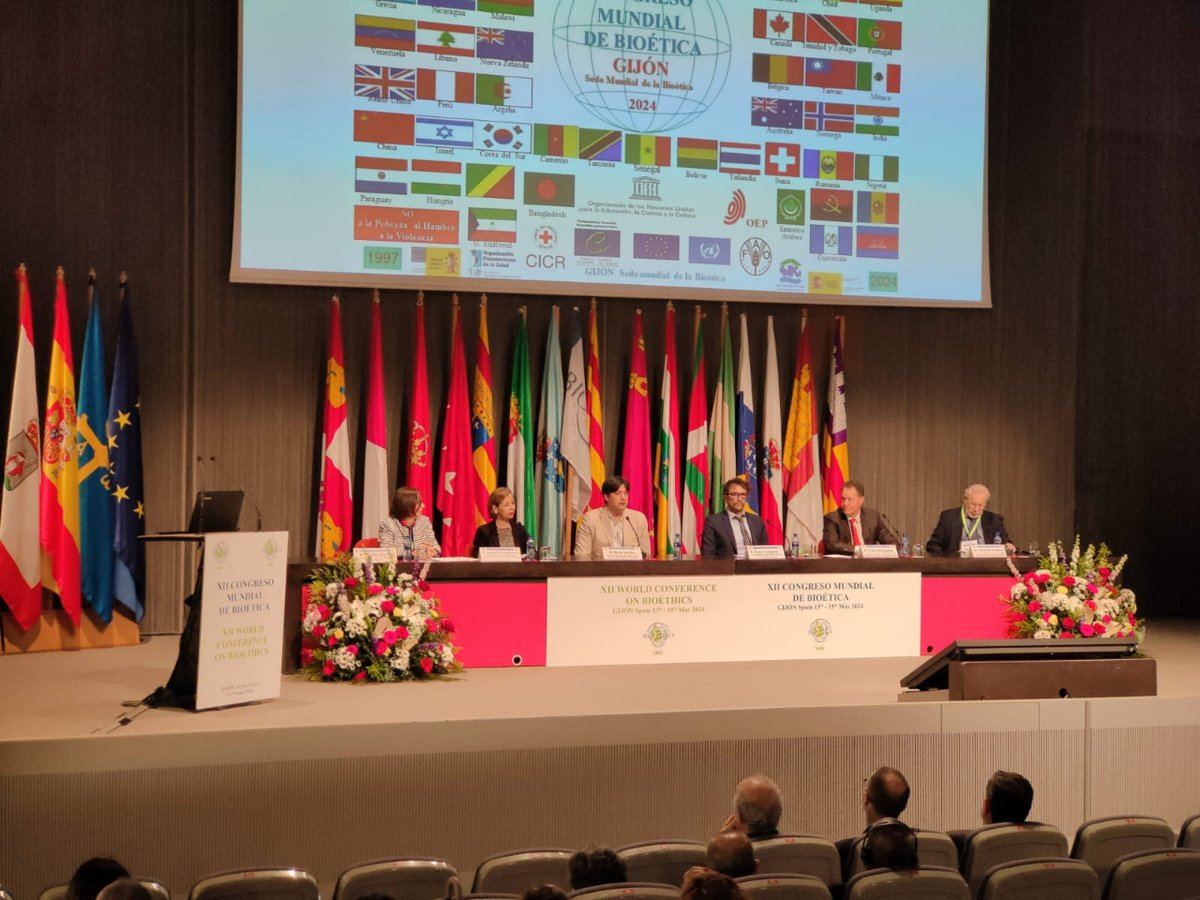 El consejero de Ciencia, Borja Sánchez, ha participado en la apertura del Congreso Mundial de Bioética, organizado por la #SIBI, que hoy comienza en Gijón, donde expertos internacionales debatirán sobre edición genética CRISPR.