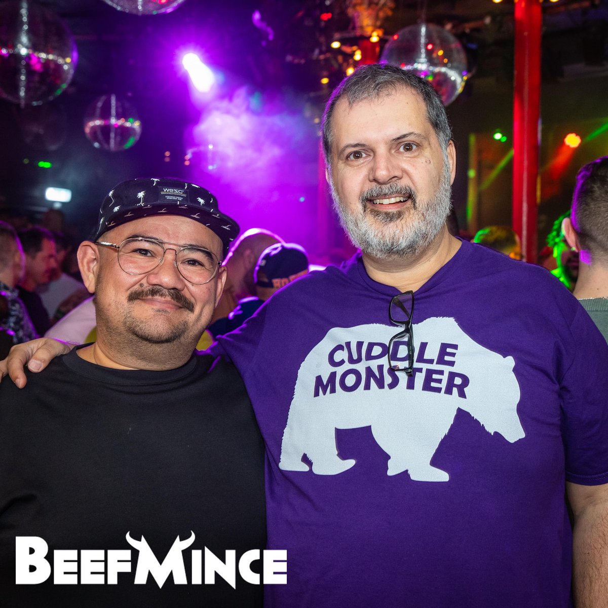 📸 Pics from the last BEEFMINCE.

🥳 The next party is THIS FRIDAY!

c: <a href="/zefrographica/">zefrographica 📸 🏳️‍🌈</a>