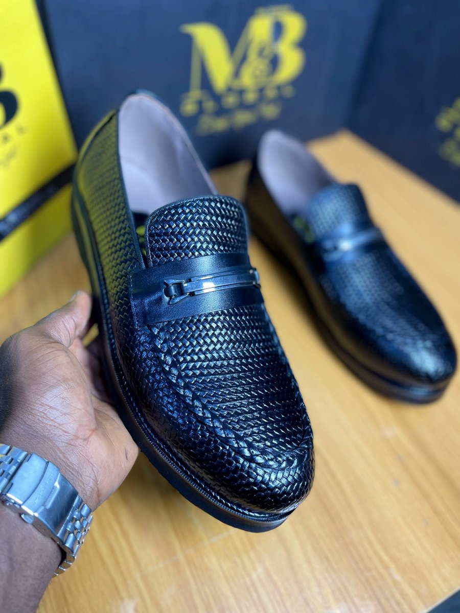 mr_muize's tweet photo. If by any chance these pictures get to your TL, pls repost 🙏🏾

Thank you 🥰

Price: N31,000

Worldwide delivery 📍 https://t.co/iXjD21QFXn
