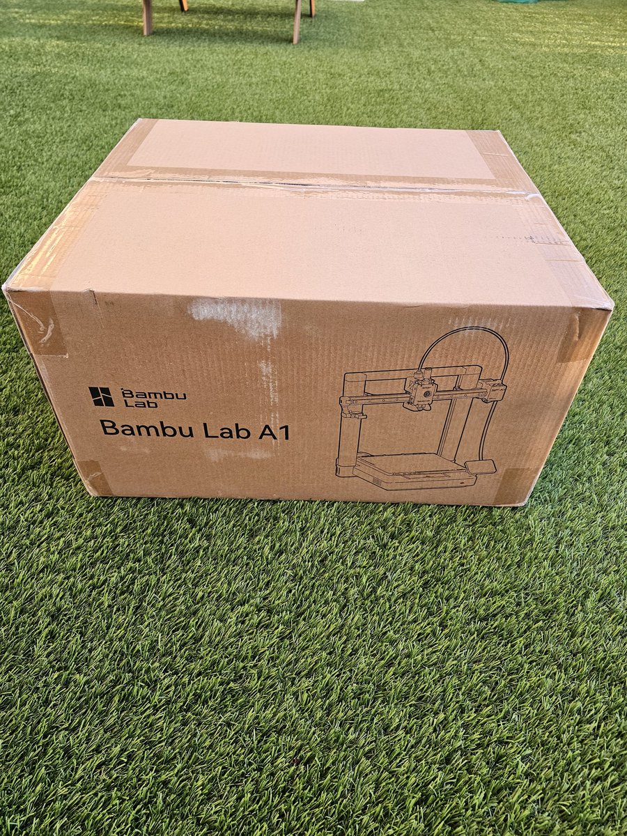 Hello there, little friend. You came early. Unboxing during the weekend. #bambulabs #A1 #3Dprinter