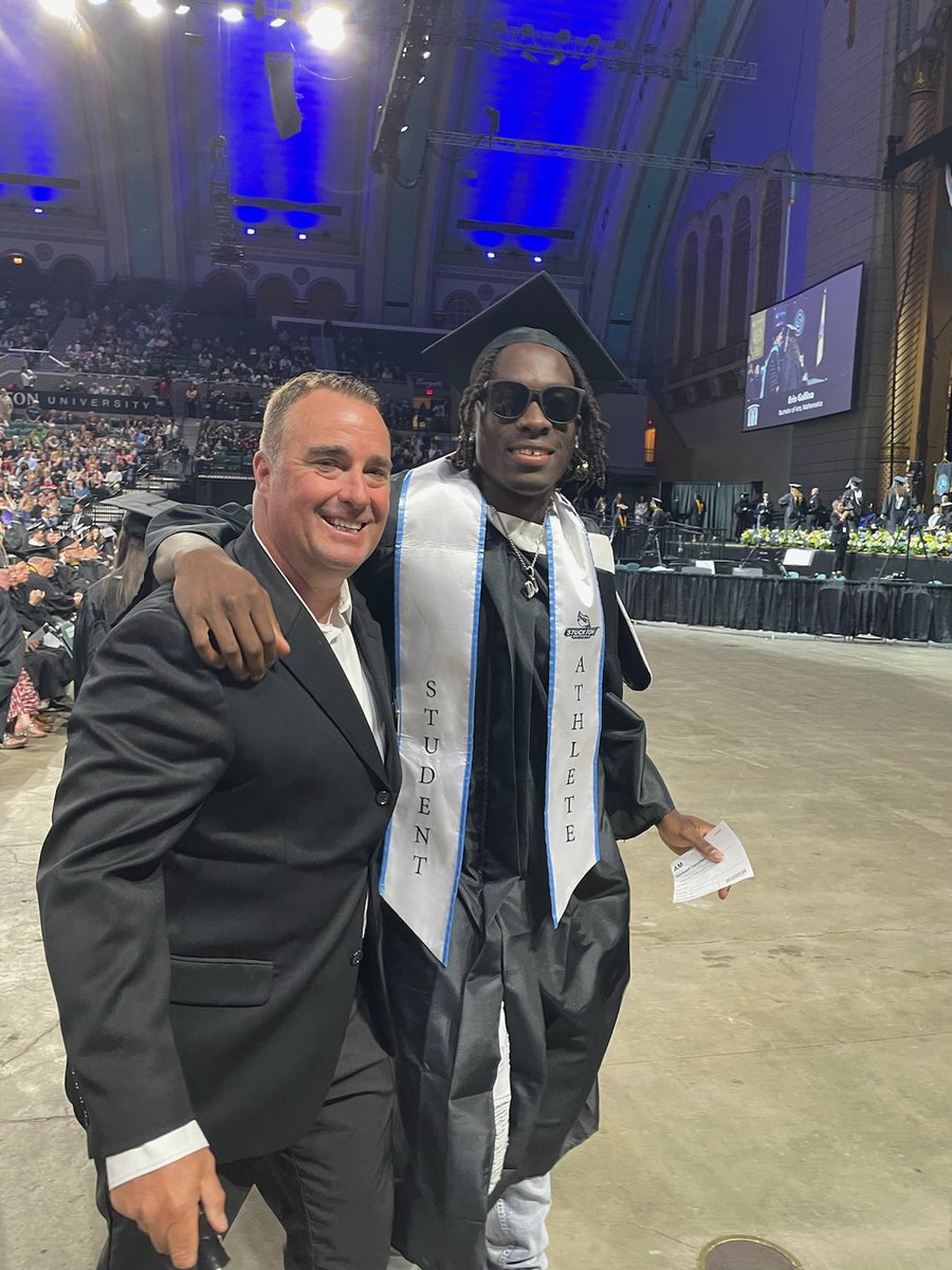 Coach Bit Stockton tweet media