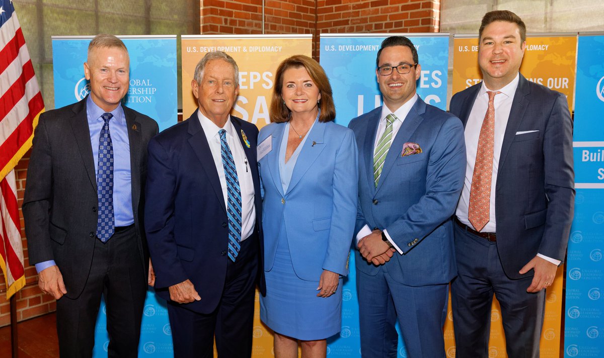 A great day in South Carolina 🌴 on Friday as @RepJoeWilson joined us for an important conversation on why U.S. global leadership matters to the Palmetto state – from providing economic opportunities and bringing jobs, to protecting our national security.